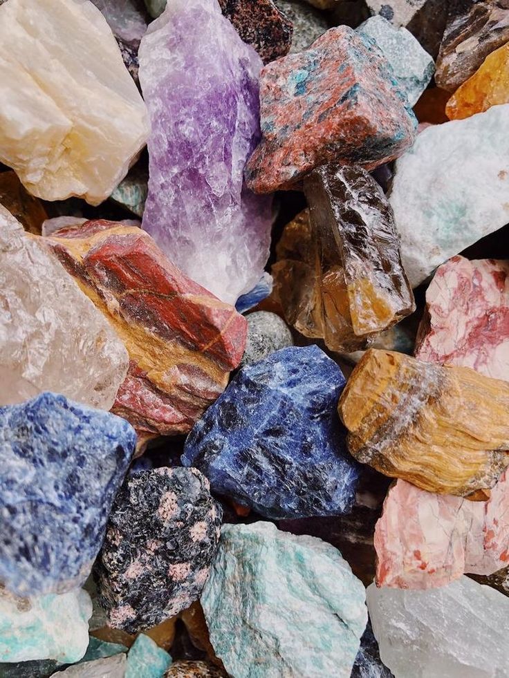 Raw mineral material close up